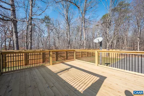 Exterior - 109 Otterview Rd, Forest, VA 24551 photo 7 of 19