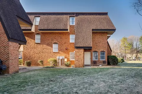 1121 Reservoir St #D, Harrisonburg, VA 22801