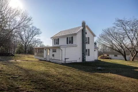 883 Walkers Chapel Ln, Mount Jackson, VA 22842