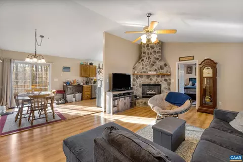 11 Apache Trl, Palmyra, VA 22963 photo 10