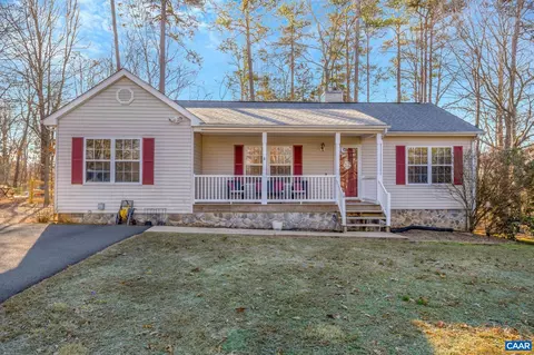 11 Apache Trl, Palmyra, VA 22963