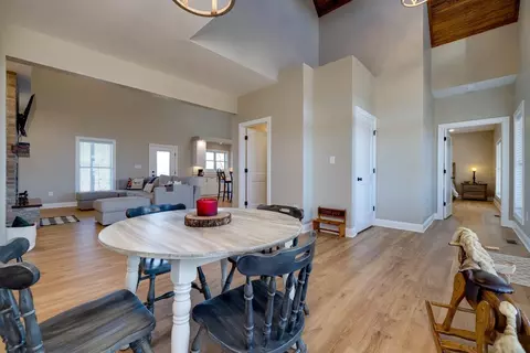 1776 Old Providence Rd, Raphine, VA 24472 photo 6