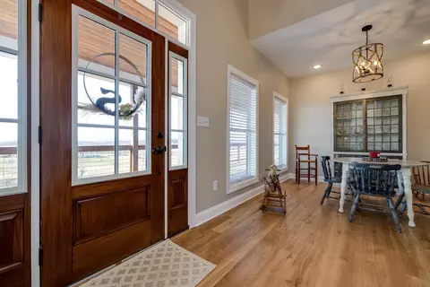 1776 Old Providence Rd, Raphine, VA 24472 photo 8