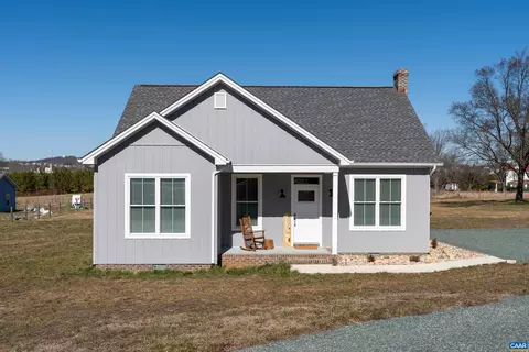 291 Cold Springs Rd, Stuarts Draft, VA 24477