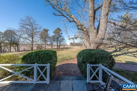 17136 Ryland Chapel Rd, Rixeyville, VA 22737