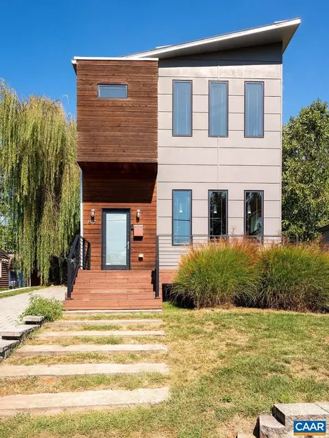 817 Montrose Ave, Charlottesville, VA 22902