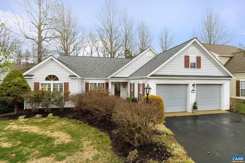 2655 English Oaks Cir, Charlottesville, VA 22911