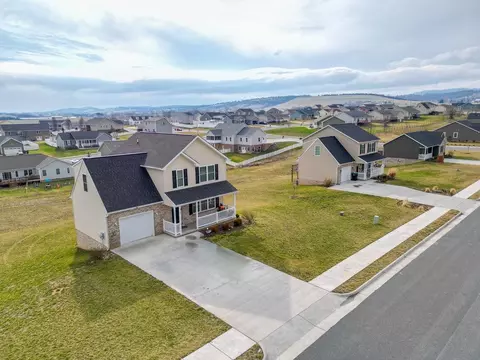 388 Sunset Springs Ct, Broadway, VA 22815