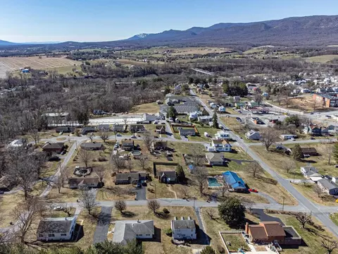 709 6th St, Shenandoah, VA 22849 photo 33