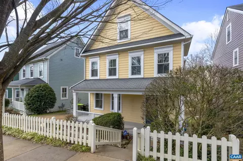 207 Huntley Ave, Charlottesville, VA 22903