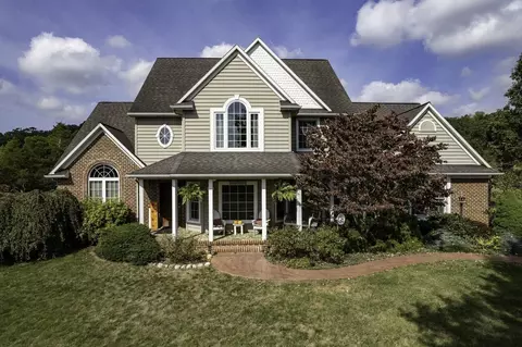 9101 Cedar Spring Ln, Linville, VA 22834