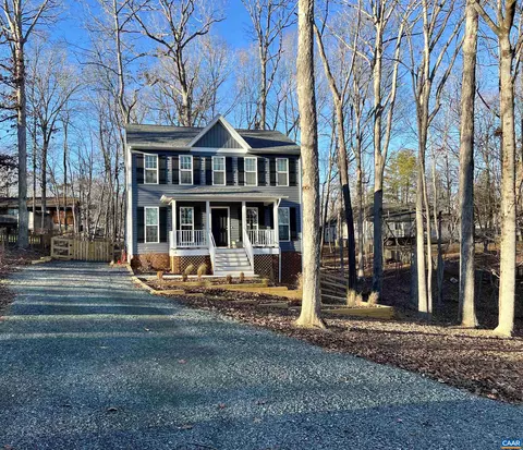6 Barkley Ln, Palmyra, VA 22963
