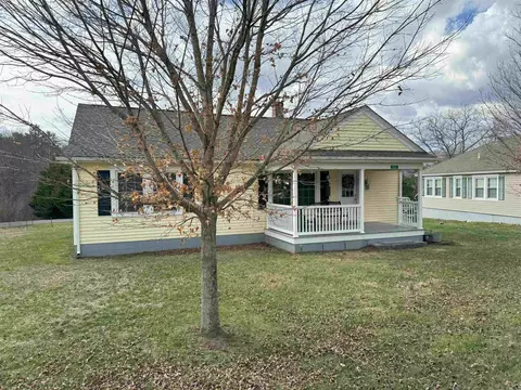 9946 Jackson River Tpke, Bacova, VA 24412