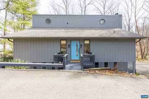 1834 Yorktown Dr, Charlottesville, VA 22901