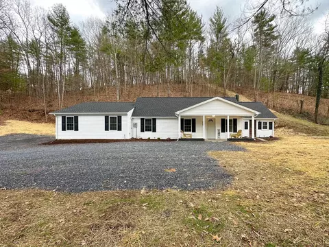 2978 Hankey Mountain Hwy, Churchville, VA 24421