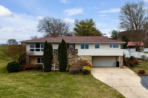 519 Elm St, Broadway, VA 22815