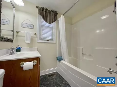301 Morrison Rd, Shenandoah, VA 22849 photo 14
