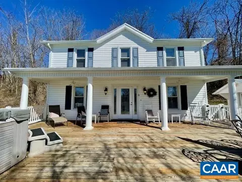 301 Morrison Rd, Shenandoah, VA 22849 photo 2