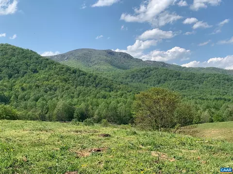 15-272831 S 35 S S F T Valley Rd S, Etlan, VA 22719
