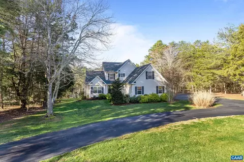 13 Acre Ln, Palmyra, VA 22963