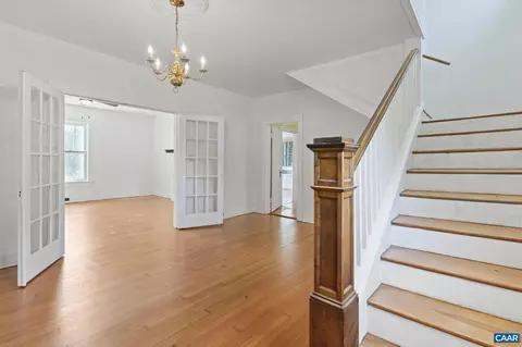 404 W Main St W, Louisa, VA 23093 photo 3