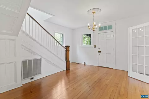 404 W Main St W, Louisa, VA 23093 photo 4