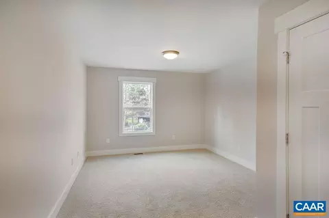 115 Blithe Ct, Charlottesville, VA 22901 photo 9