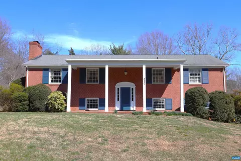 320 Carrsbrook Dr, Charlottesville, VA 22901