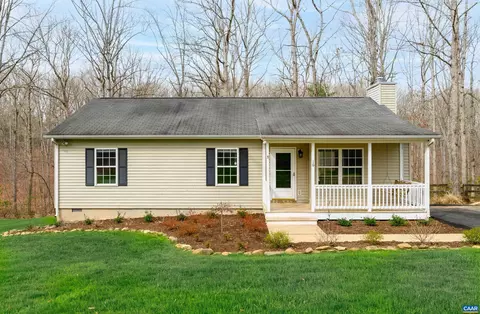 16 Choctaw Pl, Palmyra, VA 22963
