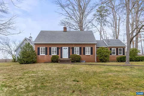 222 Pine Ln, Fork Union, VA 23055