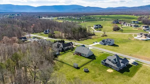 154 Jaspers Ln, Stuarts Draft, VA 24477 photo 73