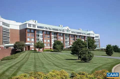500 Crestwood Dr #1307, Charlottesville, VA 22903
