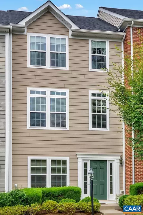 731 Rainier Rd, Charlottesville, VA 22903