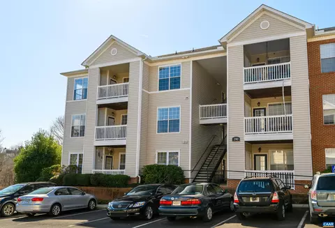 290 Riverbend Dr #4A, Charlottesville, VA 22911