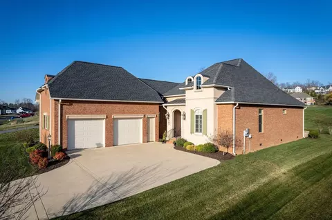300 Beauford Rd, Harrisonburg, VA 22801