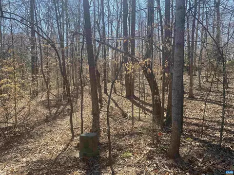 746 Jefferson Dr, Palmyra, VA 22963