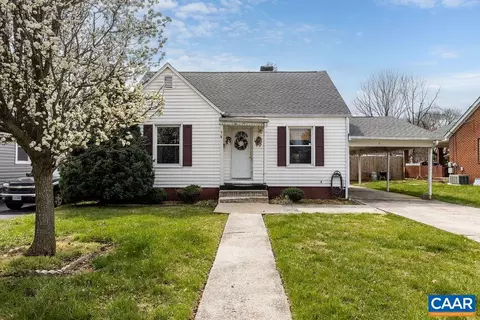 1428 Ohio St, Waynesboro, VA 22980