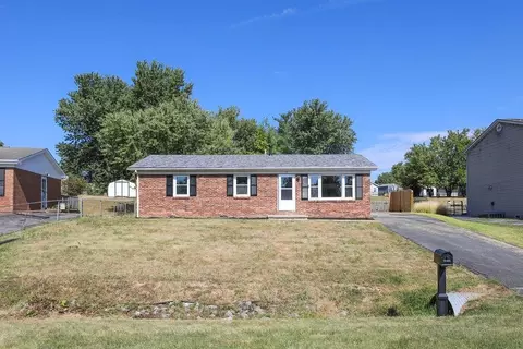 33 Midvale Dr, Verona, VA 24482
