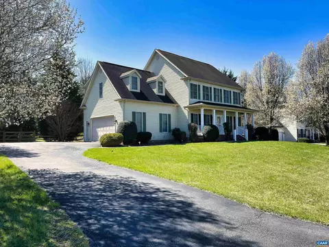 520 Wyndham Hill Dr, Fishersville, VA 22939