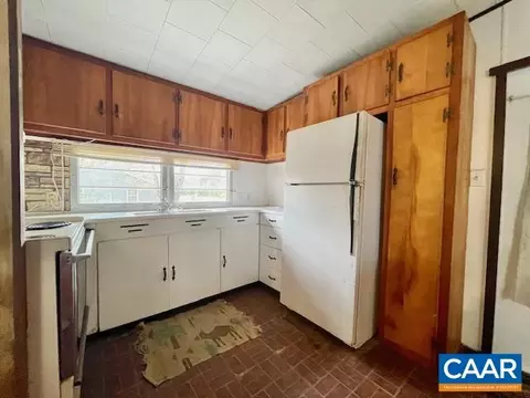 511 Bybee Rd, Troy, VA 22974 photo 7