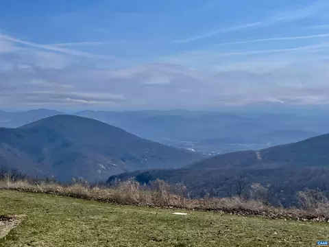 1613 Overlook Condos, Wintergreen Resort, VA 22967