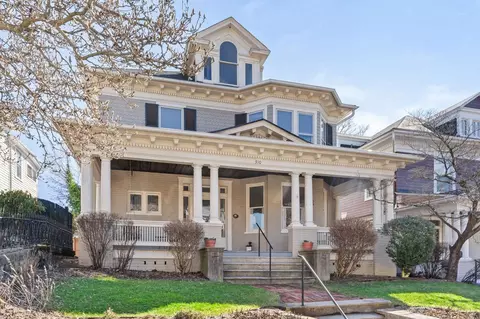 310 Vine St, Staunton, VA 24401