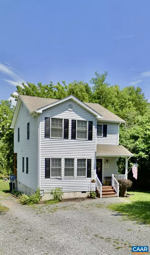 324 East St, Gordonsville, VA 22942