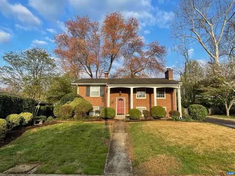 2507 Commonwealth Dr, Charlottesville, VA 22901