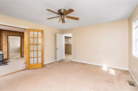 348 Wayneridge Rd, Waynesboro, VA 22980 photo 2