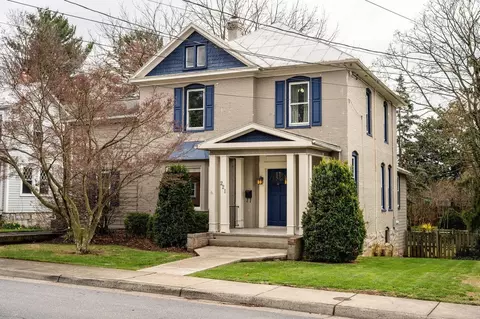 221 Paul St, Harrisonburg, VA 22801