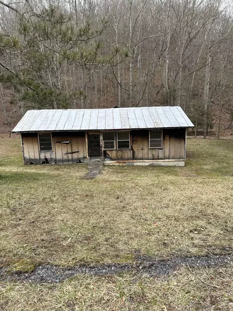 6136 Seldom Seen Rd, Doe Hill, VA 24433