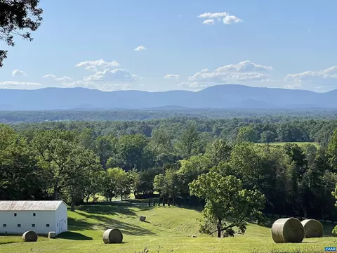 2605 High Fields Rd, Keswick, VA 22947