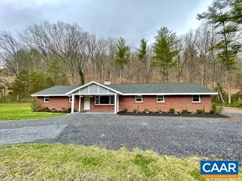 2217 Hankey Mountain Hwy, Churchville, VA 24421