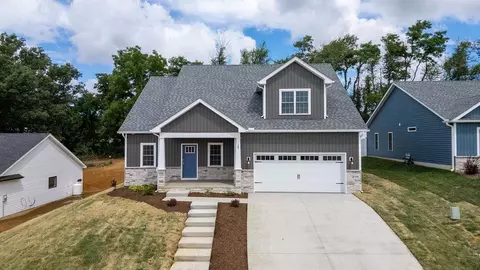 149 Lindburgh Dr, Waynesboro, VA 22980